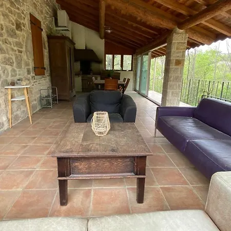 Mas Le Corbery Apartment